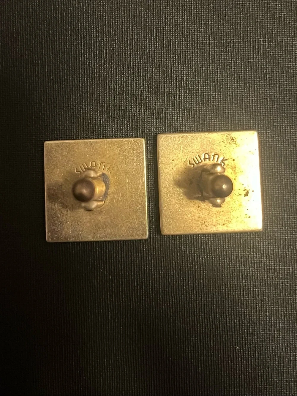 Vintage Swank gold ruby tie bar clip cuff links set